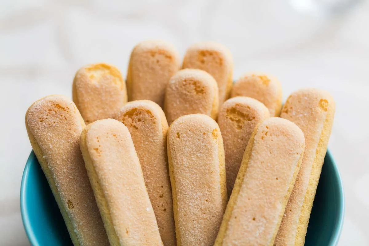 Bolacha Champanhe: A Receita Clássica que Adoça Memórias e Ocasiões Especiais