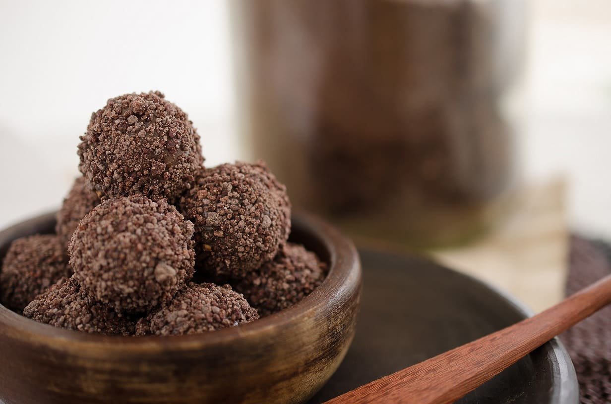 Brigadeiro Vegano: Delicioso, Cremoso e Sem Ingredientes de Origem Animal!