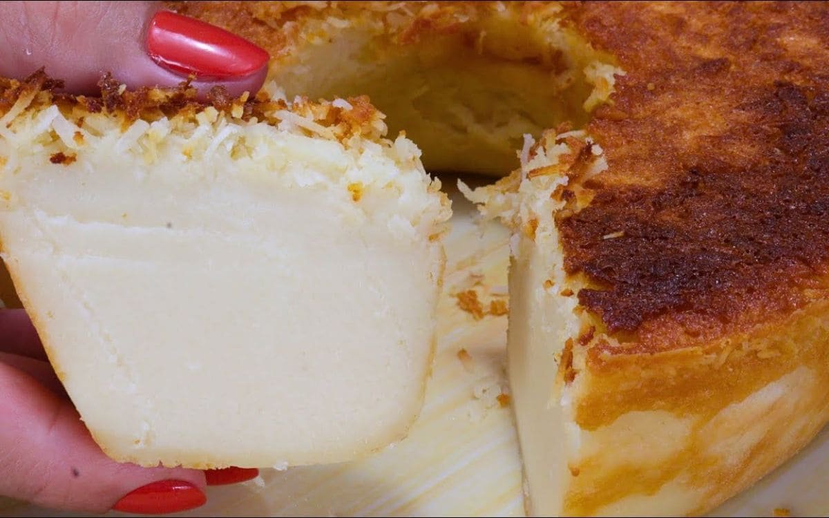 Bolo de Leite Cremoso: Receita Fácil que Derrete na Boca!