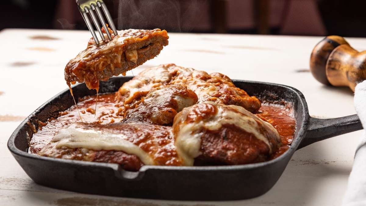 Bife à Parmegiana: Um Clássico Italiano com Toque Brasileiro