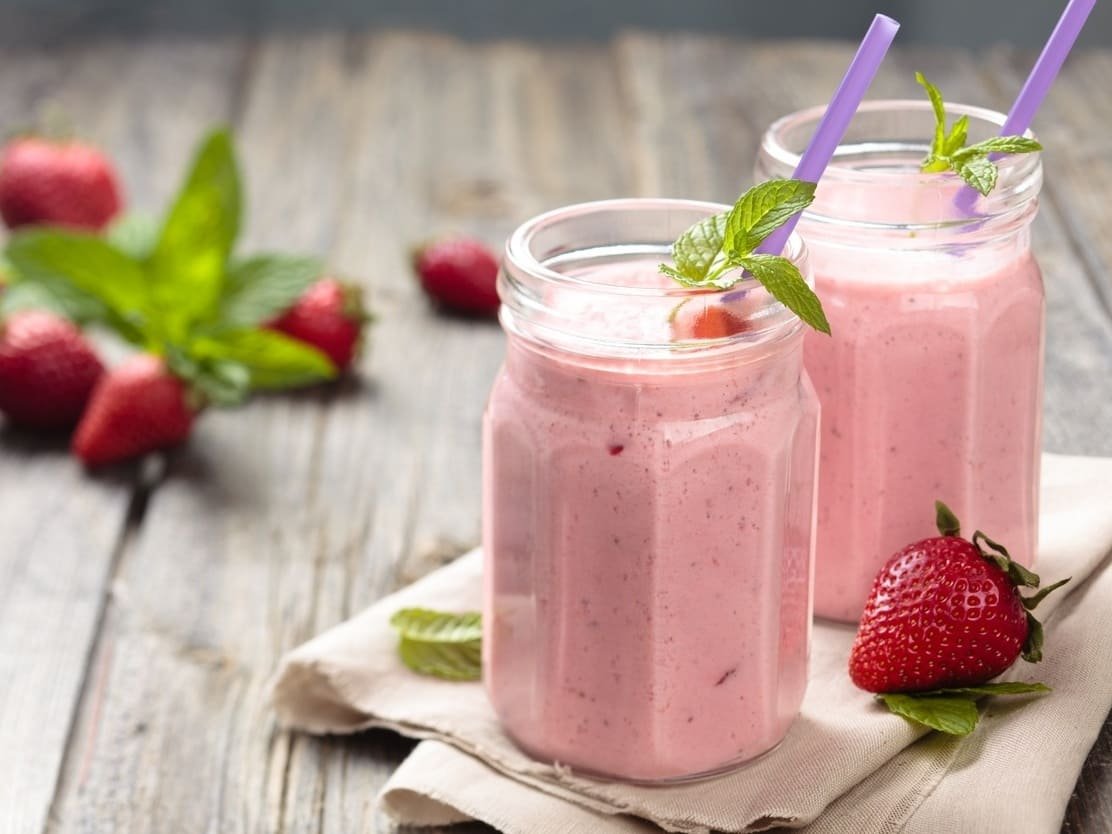 Smoothie de Morango Cremoso: Receita Fácil e Refrescante para o Dia a Dia