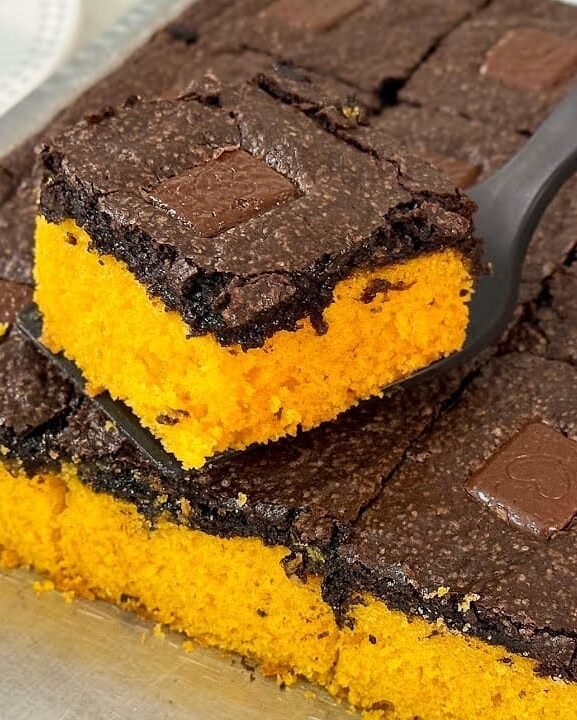 Bolo de Cenoura com Cobertura de Brownie